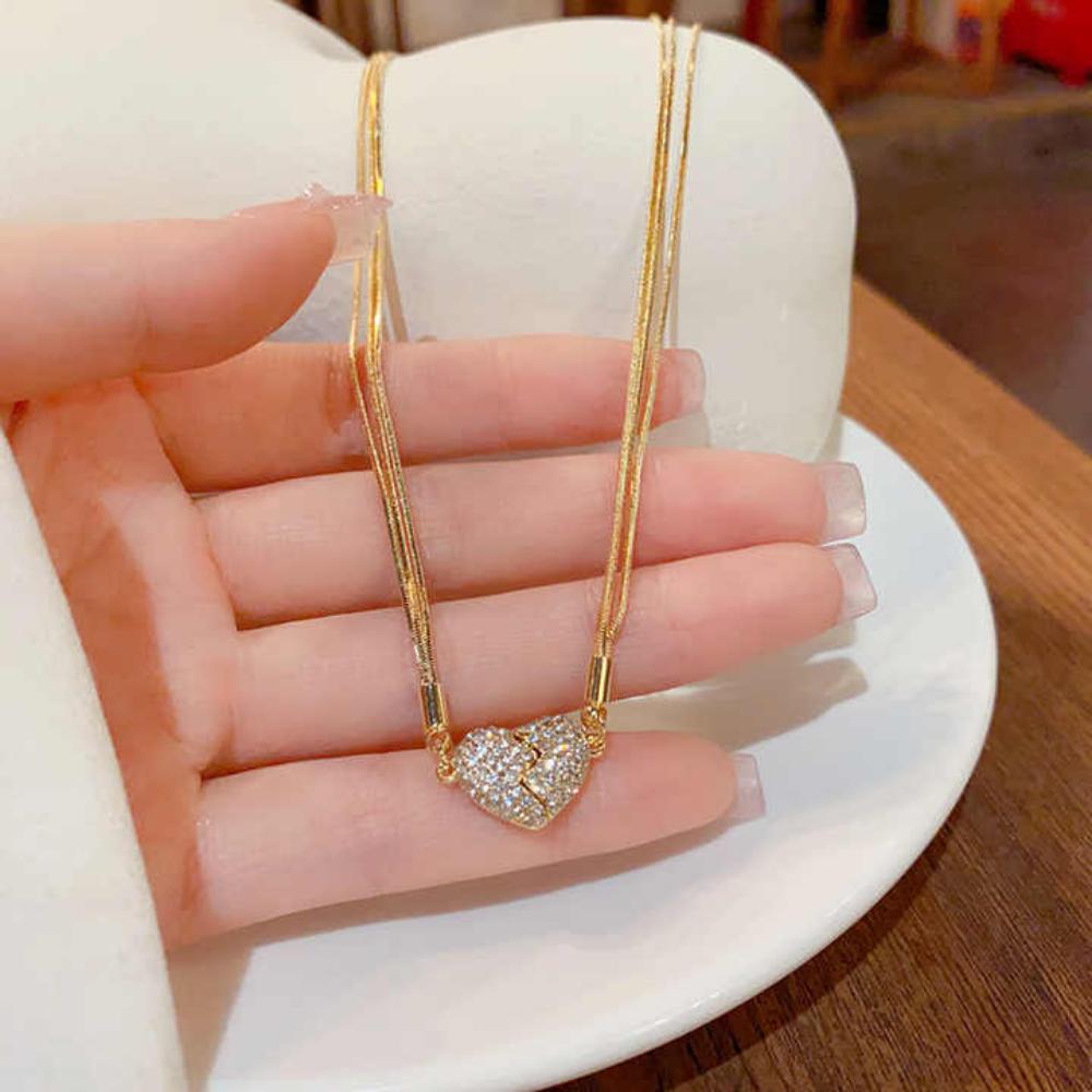 Magnetic Heart Shaped Pendant Neklace